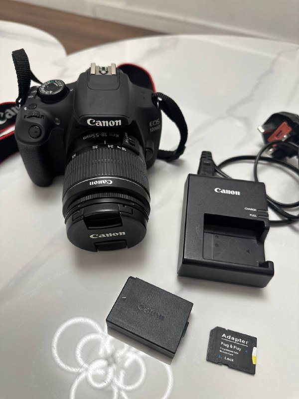 Canon EOS 1200d, объектив Canon 75-300 mm, сумка Canon EOS 2