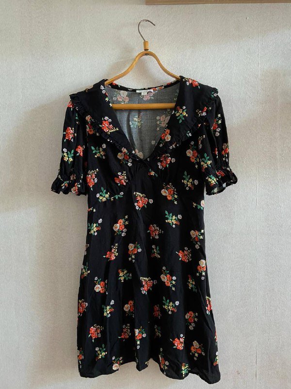 Платье TOPSHOP размер 42