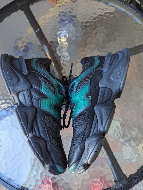 Женские кроссовки New Balance 9060 3