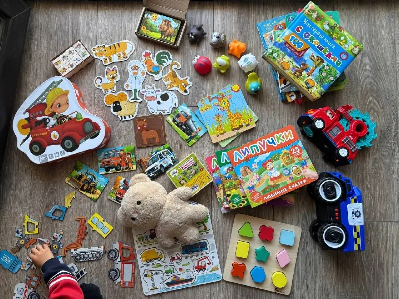 Детские книги, игрушки