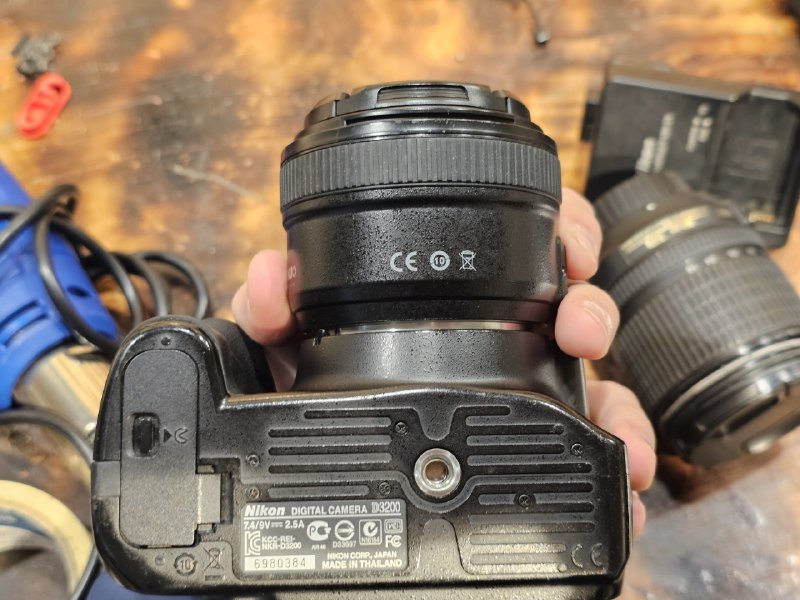 Nikon d3200 камера с объективами 105 мм и 35 мм 3