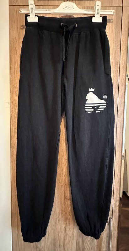 Спортивные штаны унисекс размер M