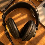 AKG K240 Studio სტუდიური ყურსასმენები 2