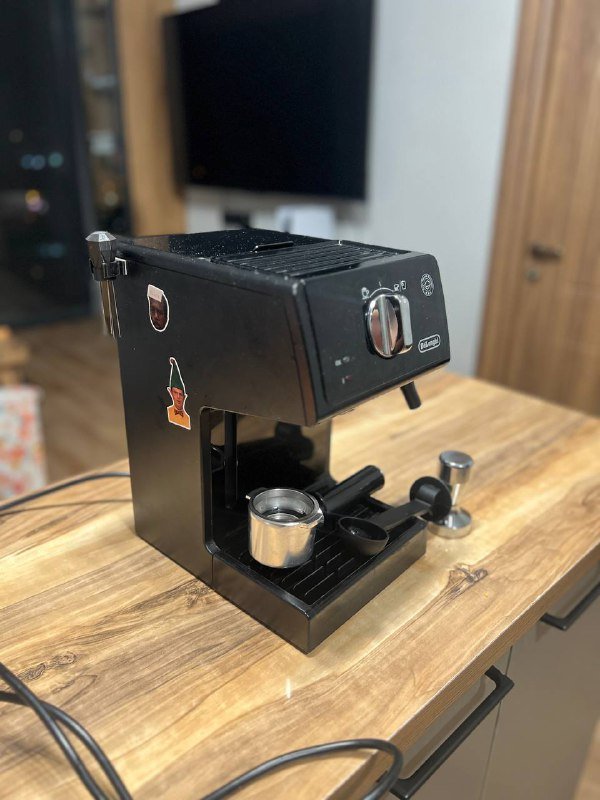 Кофемашина De’Longhi ECP 31.21 с темпером и распределителем