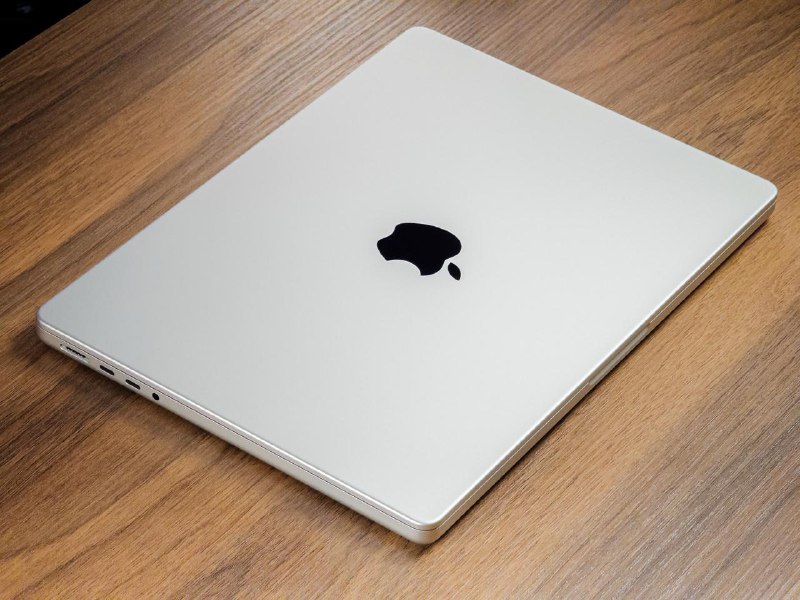 MacBook Pro 14.2" Apple M4 16GB 512GB 3