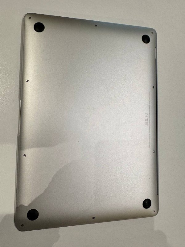MacBook Air 13 2020 Intel Core i5 8GB 256GB SSD 5