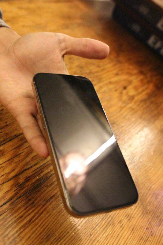 iPhone 16 Pro Natural Titanium 128 GB 6