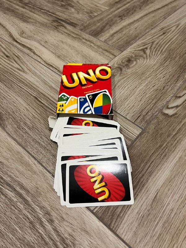 Паззл, игра Alias, игра Uno 4