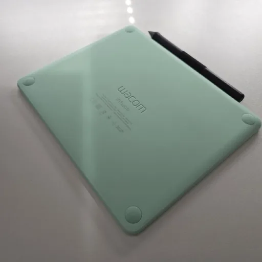 Графический планшет Wacom Intuos S Bluetooth CTL-4100WL