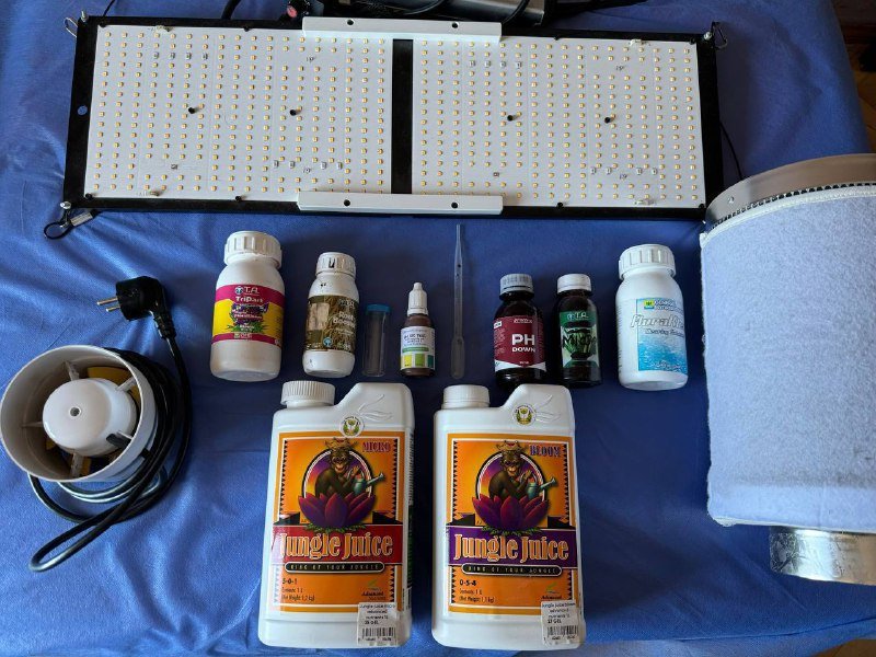 Лампы Spacefarmer, UFO, гроутенты, гидросистемы, удобрения 2