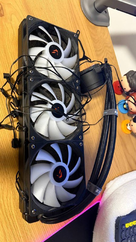 Водяное охлаждение процессора с радиатором 360 мм