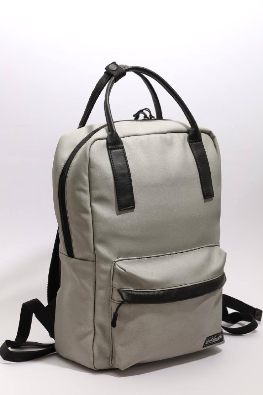 Macbook Air, колонка JBL, электронная книга, джинсовка, рюкзак, свитер, брошки 5
