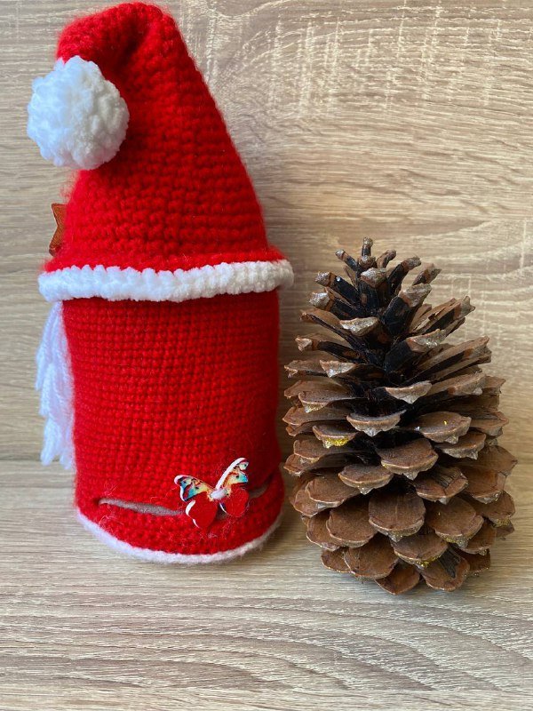 Новогодний гномик наполняется конфетами 3