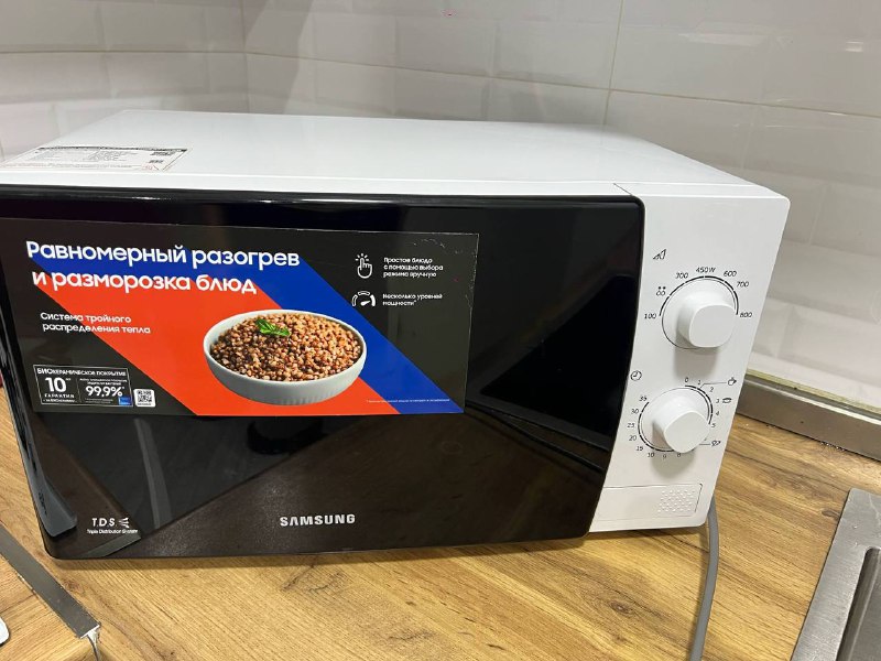 Микроволновка Samsung 2