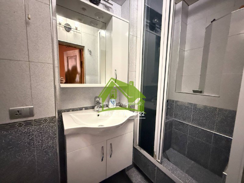 Трехкомнатная квартира 2+1 в Батуми 6