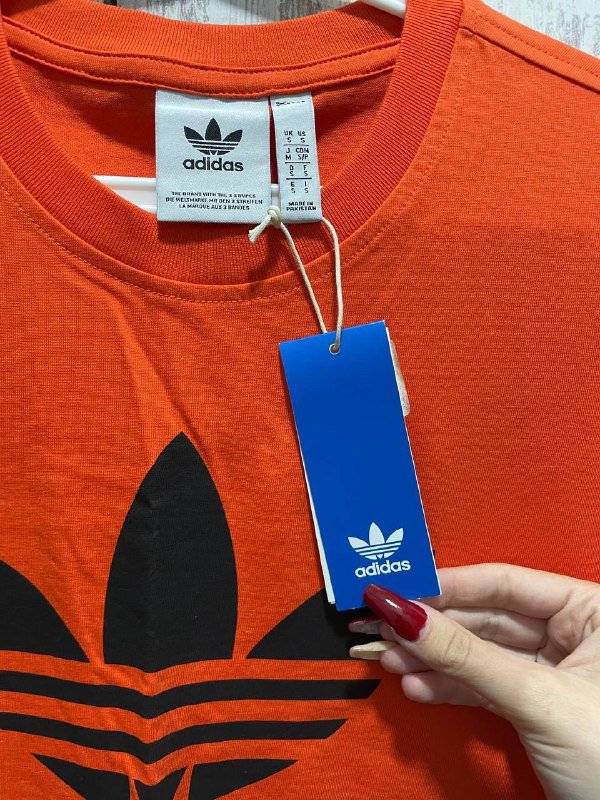 серая кофта adidas, оранжевая кофта adidas 4