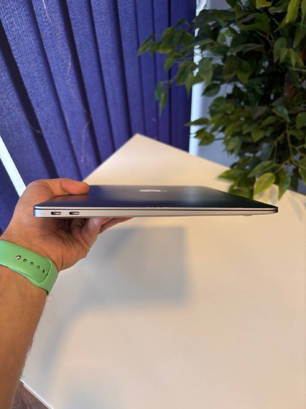 Macbook Air 2018 i5 8/128GB 4