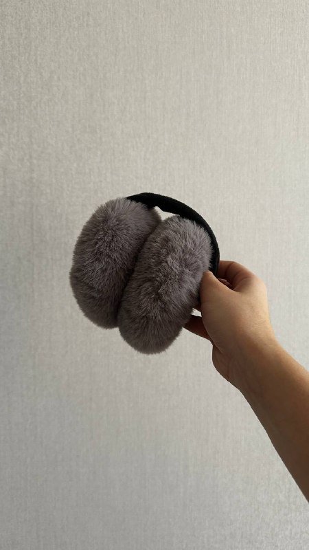 Меховые наушники 3