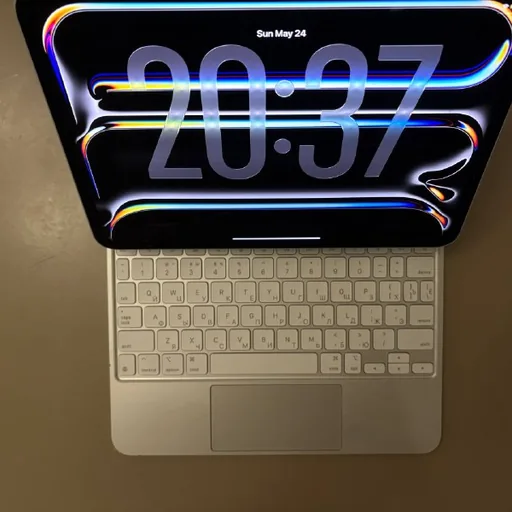 Apple iPad Pro M4, оригинальный кейс, стилус