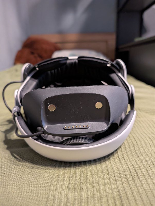 Meta Quest 3 на 512 Гб, комплект с креплением Bobovr 7