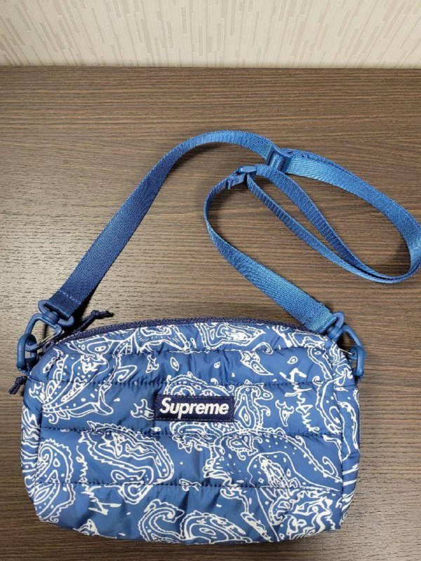 Сумка Supreme синяя с белым принтом