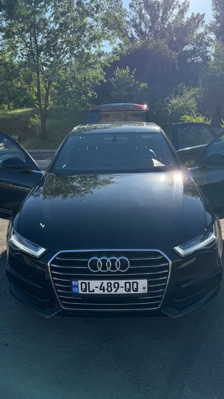 Audi A6 2.0 TFSI Quattro Premium S-Line 1