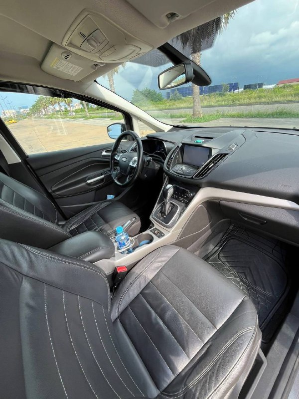 Ford C-Max 2012 plug-in hybrid 6