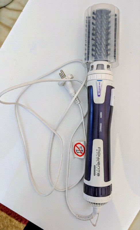 Фен Rowenta Brush Active Volume & Shine