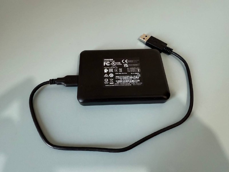 Жесткий диск Toshiba Canvio Ready HDD 2TB 2