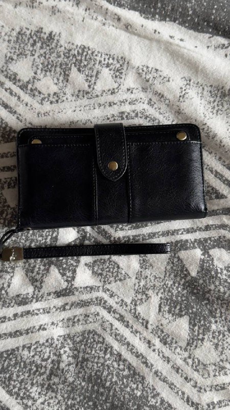 Кожаный кошелек