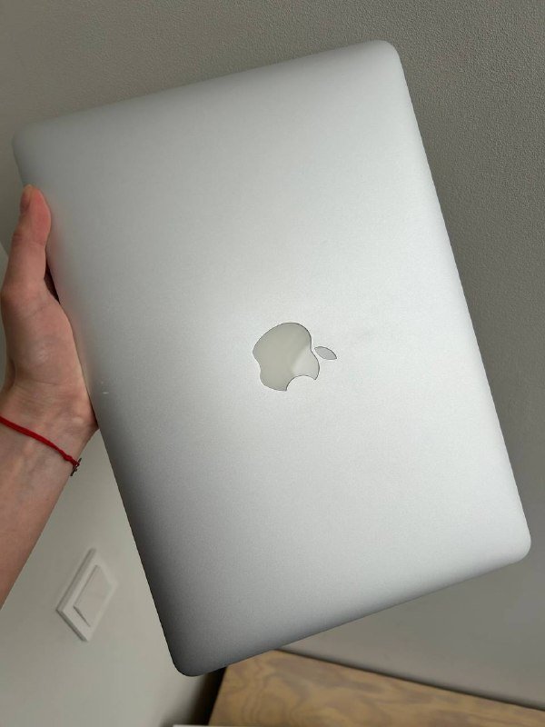 MacBook Air 2015 13" 8GB 128GB 3