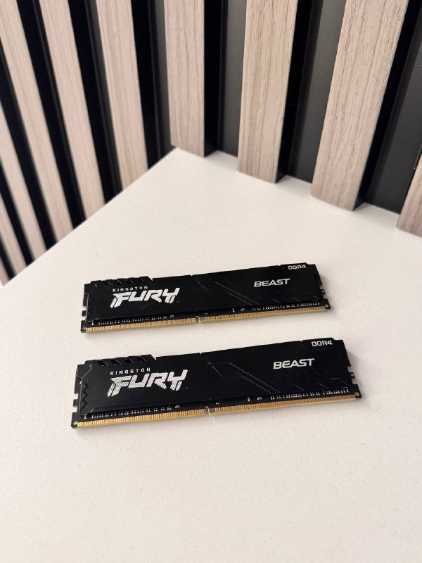 Kingston fury beast DDR4 16GBx2 оперативная память