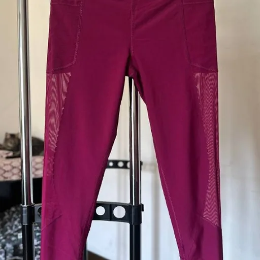 Компрессионные спортивные леггинсы Victoria’s Secret Total Knockout