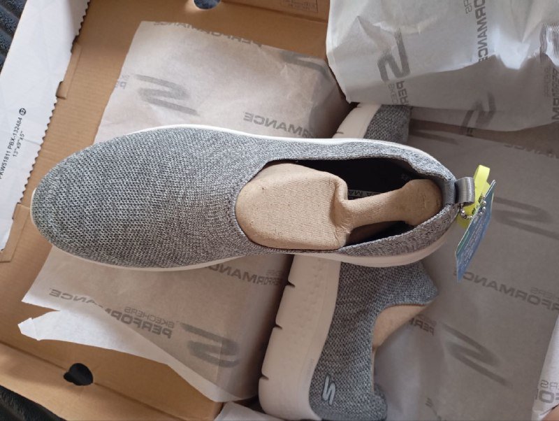 Новые кроссовки Skechers 40.5/41 размер 2