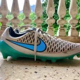 Футбольные бутсы Nike Magista 2