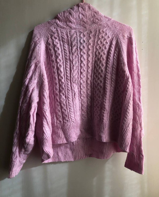 свитер ASOS, блузка SINSAY обе размер L