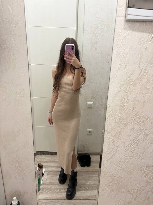 Длинное бежевое платье 2