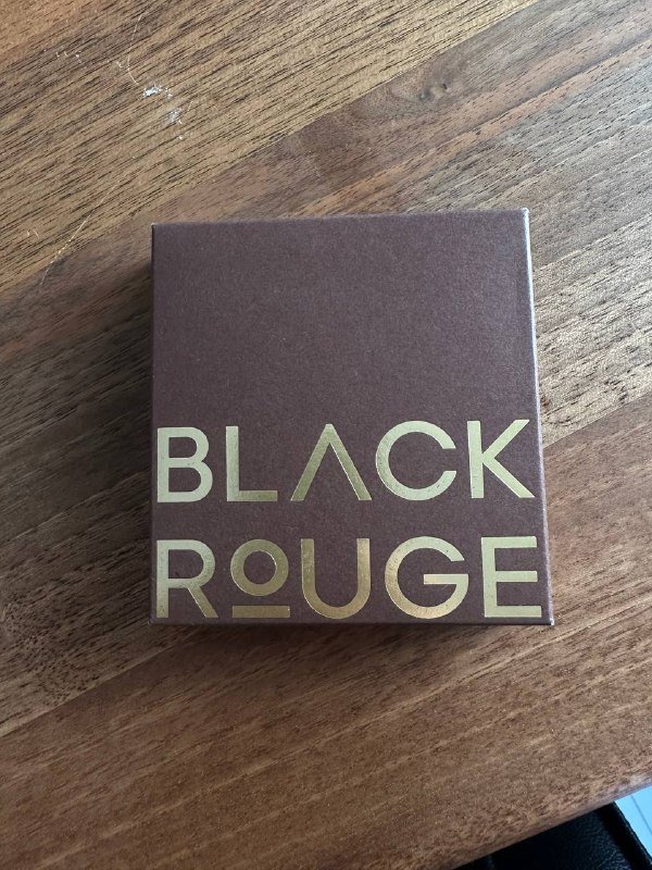 Палетка теней Black Rouge 4