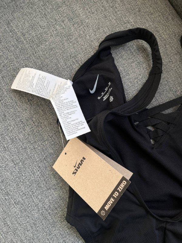 Оригинальный купальник Nike красный, чёрный 8