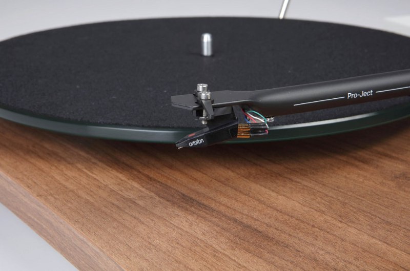 Продукт: Проигрыватель Pro-Ject T1 Phono SB 2