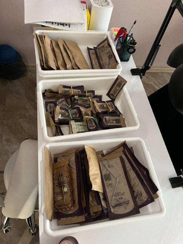 Оборудование и косметика для салона красоты 9