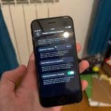 Продам iPhone SE 2 (2020), 64 ГБ 2