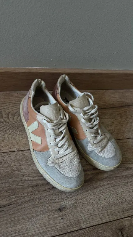 Кеды Veja 1