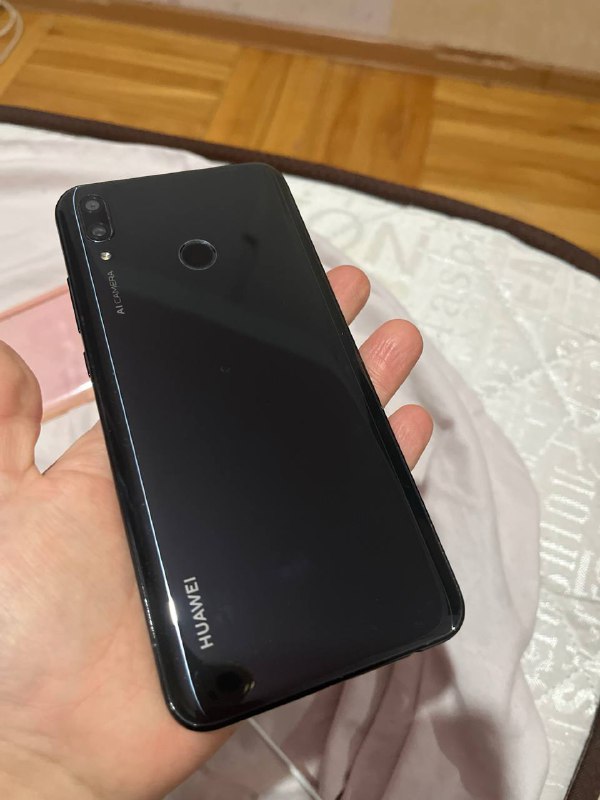 Смартфон Huawei, не работает дисплей 2