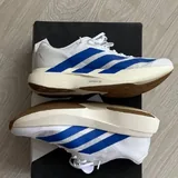 Беговые кроссовки adidas EVO SL 2