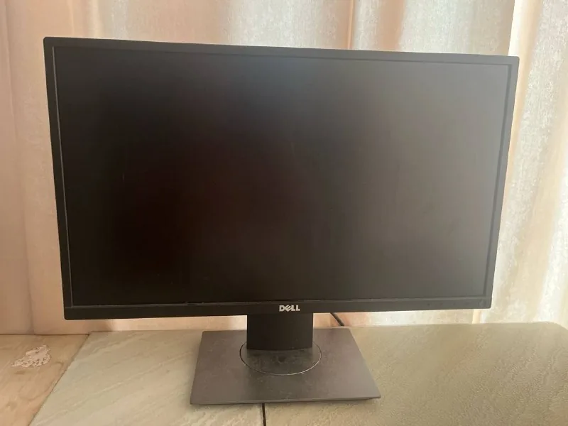 Dell P2417H монитор 1