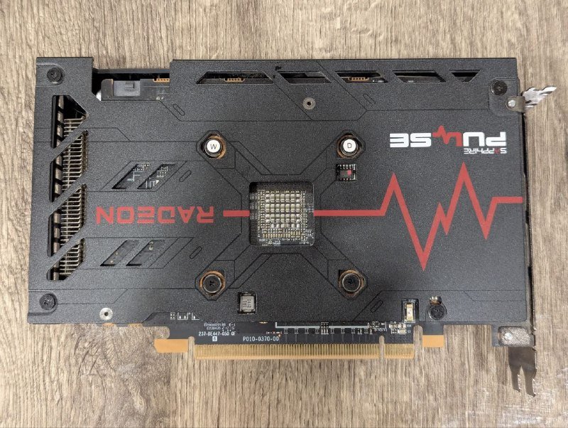 AMD Ryzen 5 1600AF, Термопаста Arctic Cooling MX-4, KVM переключатель, Sapphire Radeon RX 6600, Sapphire Radeon RX 580 5