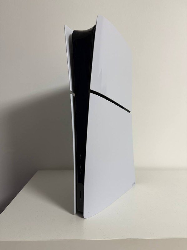 PlayStation 5 Slim Digital консоль и контроллер 4