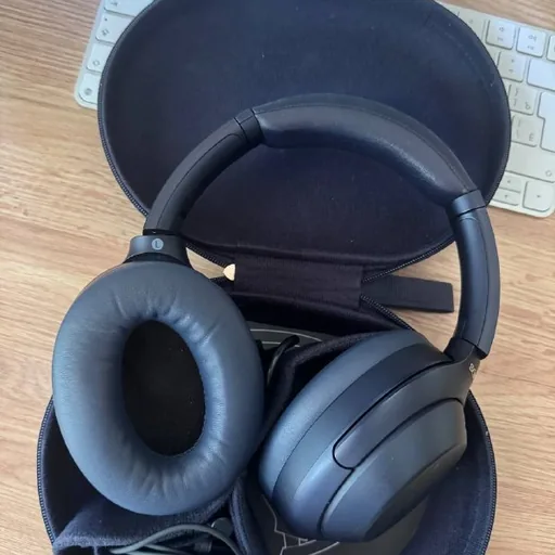 Sony WH-1000XM4 Blue