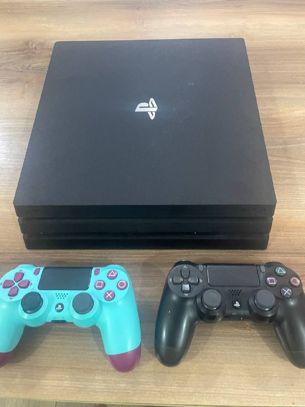 PlayStation 4 pro 1TB